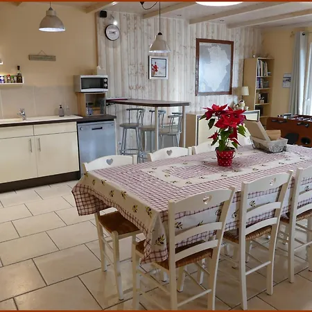 L'aurore De * רויאן